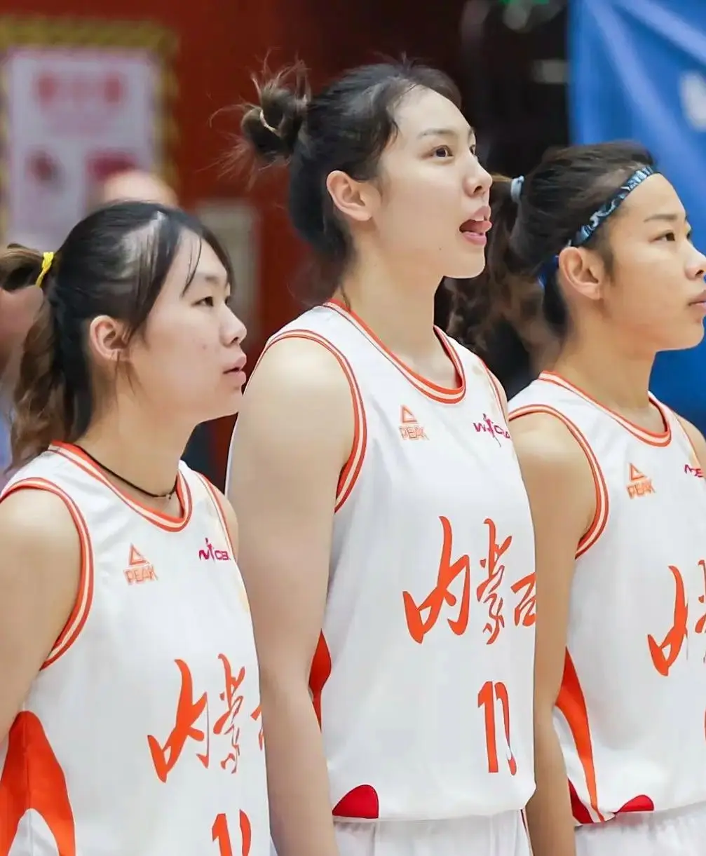 队内几名国, img, 这个水平还