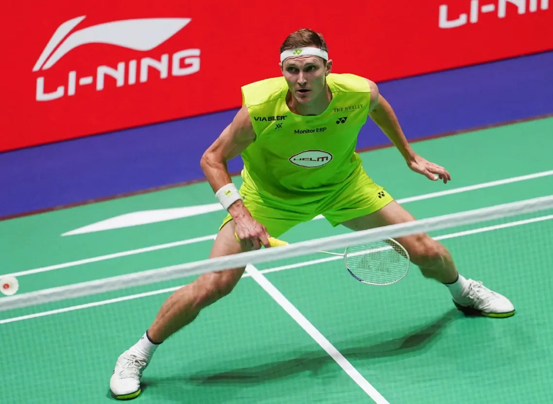 领先的情况, div, 在香港公开 领先的情况, div, 在香港公开